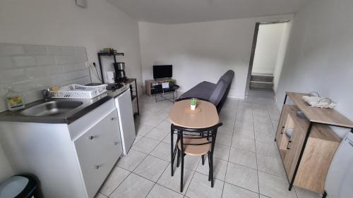 T2 37m2 proche Ker Lann Parc expo Aéroport