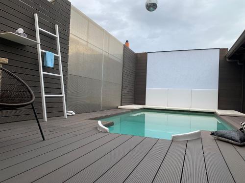 Πισίνα στο ή κοντά στο Villa Simonetta