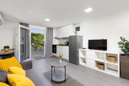 Studio in Tiny House in Krk City Center