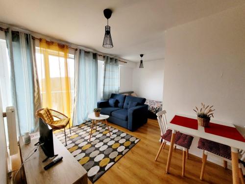 Charmant Studio avec Vue sur l'Orge, Proche RER et Aéroport d'Orly