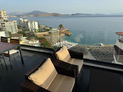 Santi Luxury Apartment