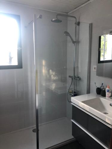 Koupelna v ubytování La corse entre plage et rivière