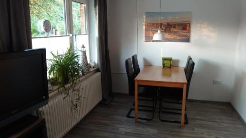 Televisor o centre d'entreteniment de Wohnung