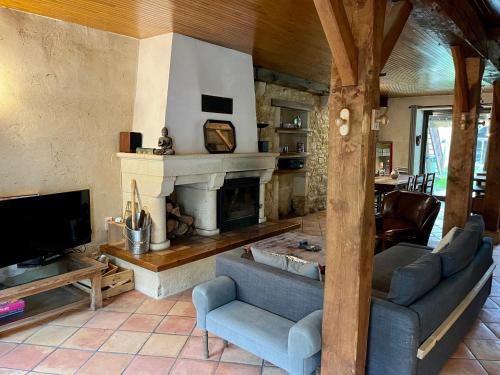 Maison de village avec jardin