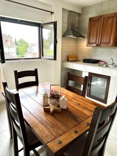 Küche/Küchenzeile in der Unterkunft Apartments Simovic