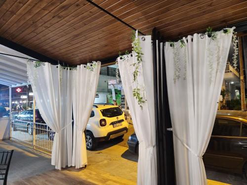 Luxury Suites Artisti Elena 1