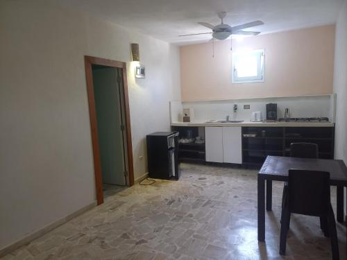 Η κουζίνα ή μικρή κουζίνα στο Hotel Casa Olga