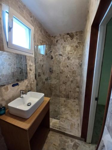 Ένα μπάνιο στο Hotel Casa Olga