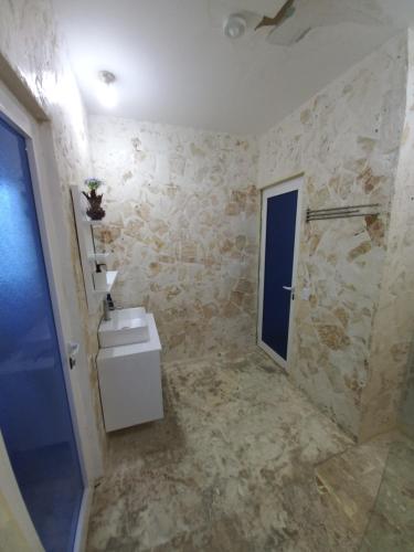 Ένα μπάνιο στο Hotel Casa Olga
