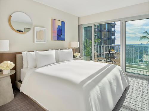 Fairmont Century Plaza Los Angeles Image