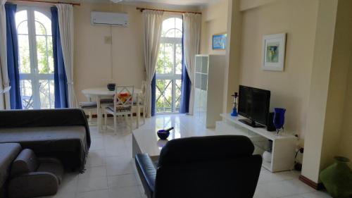 Foto Cantinho Azul - Tavira Garden T1 by the pool 6
