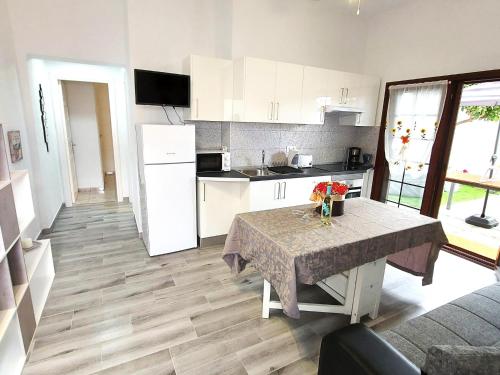 Villa Blanca apartment, Garden view 2 Bedrooms