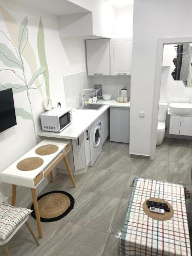 Dapur atau dapur kecil di apartment s