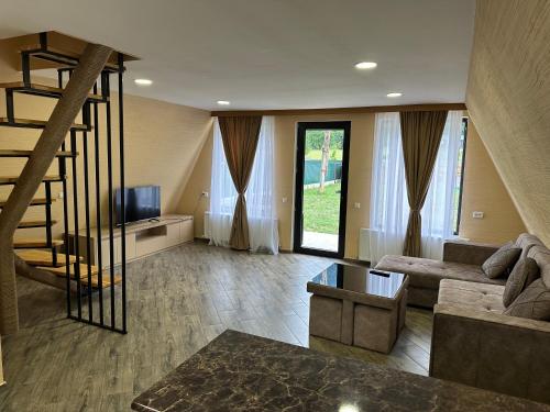 Gallery image of Emerald Cottages in Borjomi