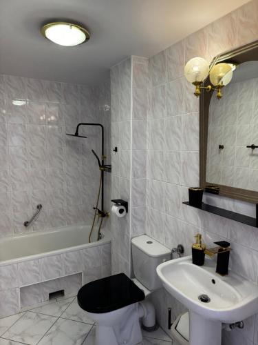 Koupelna v ubytování BUTIK Hotel 350m od plaży