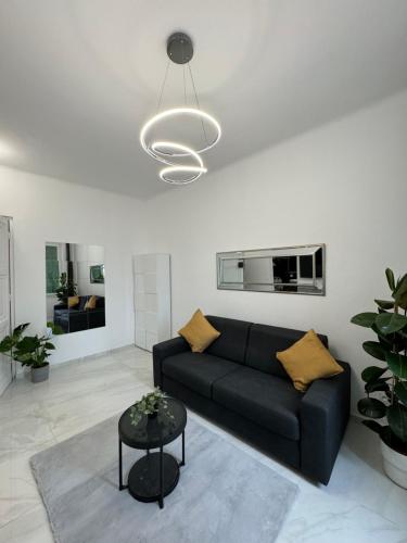 Newly refurbished studio