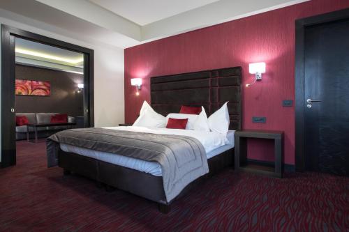 Old Town Hotelにあるベッド