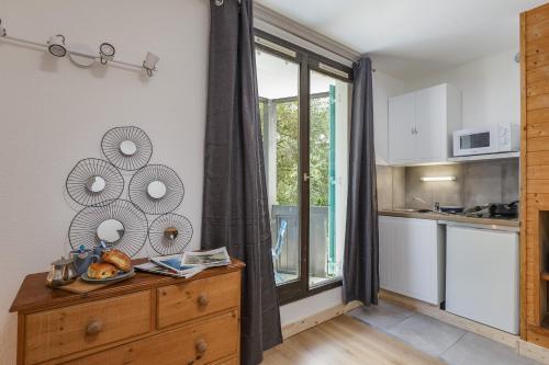 Køkken eller tekøkken på Chamonix Sud - Balme 102 - Happy Rentals