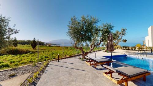 Gallery image of Epipleon Serenity Villas in Nafpaktos