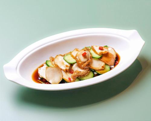 ホテルの敷地内または近くでの食事または食べ物