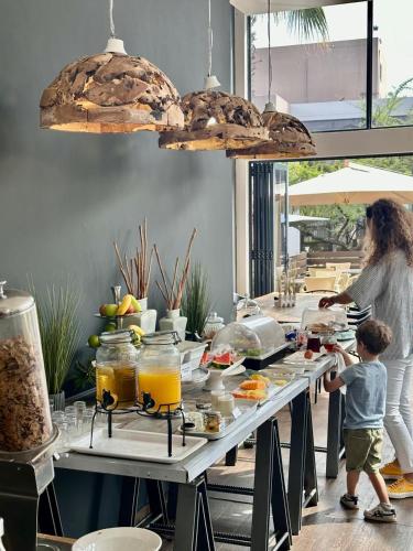 Jídlo v hotelu nebo okolí