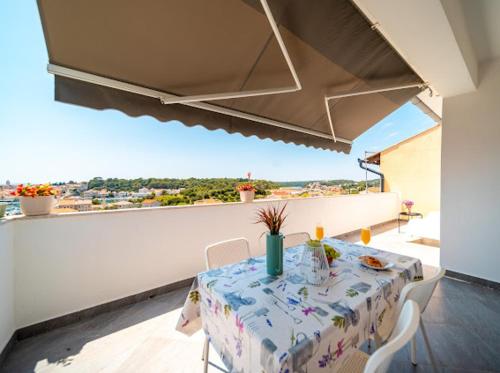Μπαλκόνι ή βεράντα στο Laganini apartman Rab