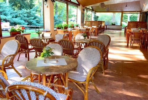 Restaurace v ubytování PÚŠŤ rekreačné stredisko