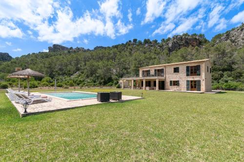 Villa Vall d'En March by Sealand Villas