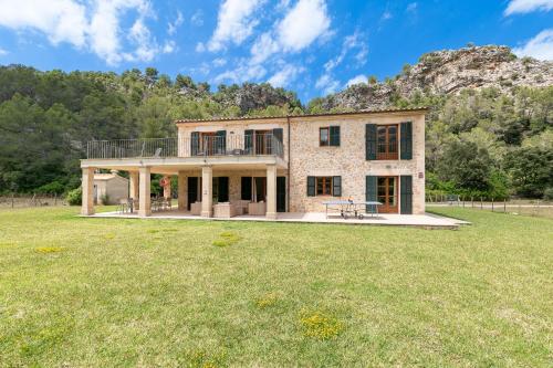 Villa Vall d'En March by Sealand Villas