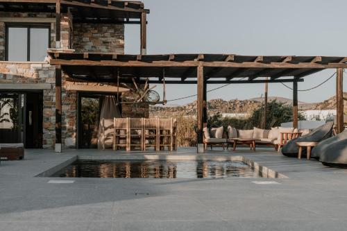 ONYM Curated Villas photo 3