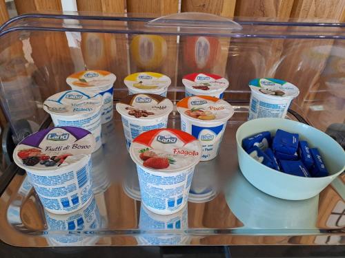 a plastic container filled with different types of food at La Campagna di Peppe e Tullia in Formia