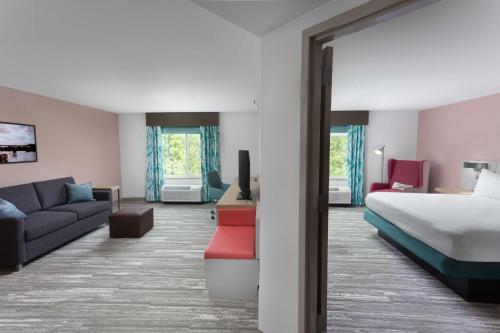 Ένα ή περισσότερα κρεβάτια σε δωμάτιο στο Hilton Garden Inn Columbus