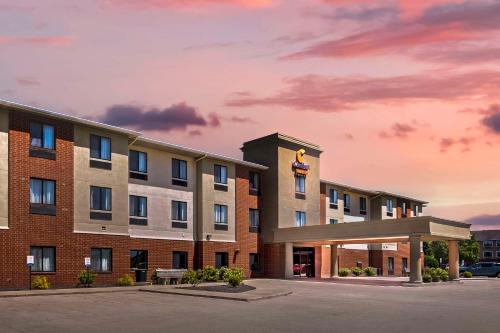 a rendering of the front of a building at Comfort Suites Merrillville near US 30 in Merrillville