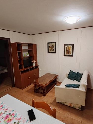 En eller flere senge i et værelse på Miriam