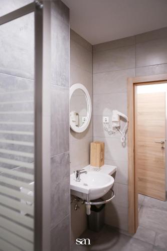Ένα μπάνιο στο Hotel San Međugorje