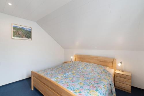 Letto o letti in una camera di Ferienwohnung Hörth