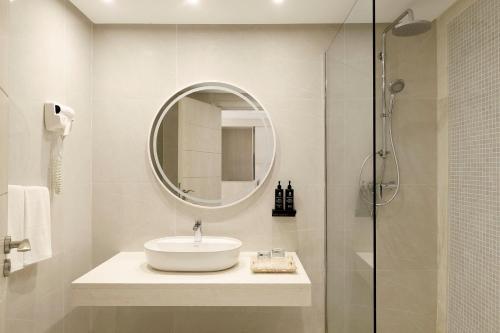 Un baño de Iberostar Selection Eolia Djerba