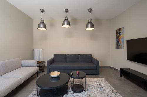 LIV - Sunny Penthouse Near Acropolis