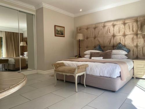 Summerview Boutique Hotel & Conferenceにあるベッド