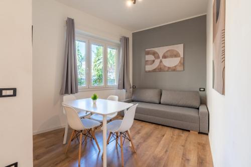 Central Modern Apartment - Colosseo 10 min