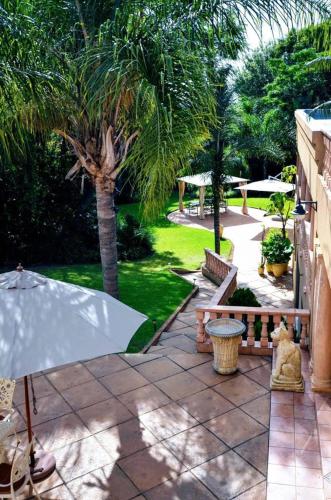 Summerview Boutique Hotel & Conferenceにある庭