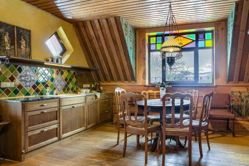 Dapur atau dapur kecil di Farma Lama Dom Gościnny
