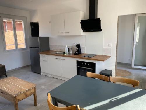 Appartement T2 centre ville à 400m de la plage