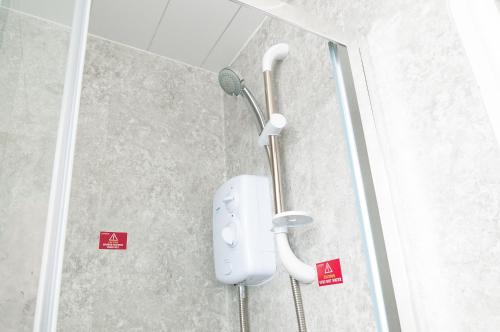 Koupelna v ubytování Claxton Hotel
