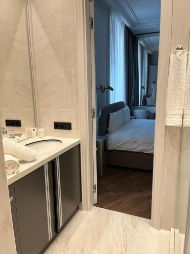 Photo de la galerie de l'établissement Apartments in the old town, à Cannes