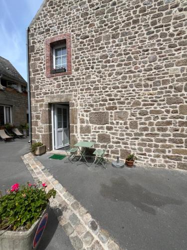 Photo de la galerie de l'établissement La Cour Saint Nicolas, à Barfleur