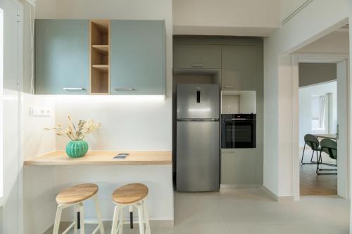 Charismatic 2BR Apartment in Hilton by UPSTREET