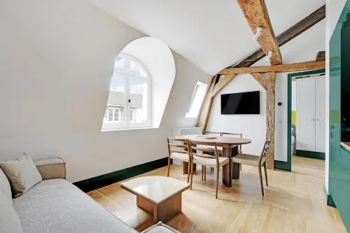 Paris Home Collection Serviced Apartments in Notre Dame - Rue Savoie photo 40