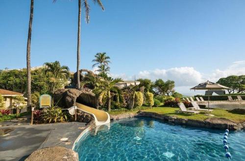 Πισίνα στο ή κοντά στο Kauai Beach Villas E16