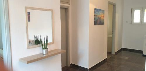 Gambar di galeri bagi Aeria old port apartment 2 di Limenas